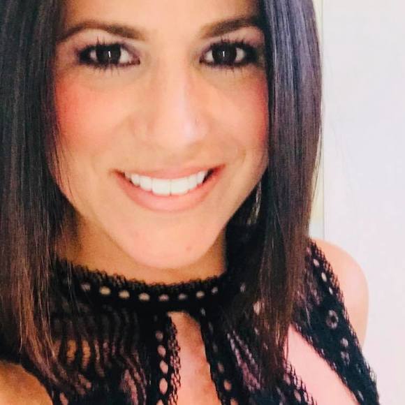 Meet your Posher, Rita - Picture 1 of 1